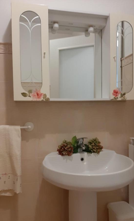 La Civetta Appartamento Con Giardino E Parcheggio Nave  Exteriör bild